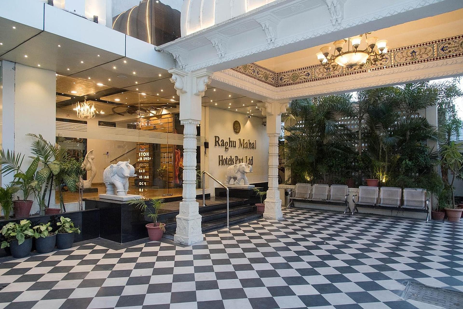 undefined Raghu Mahal Hotel 2