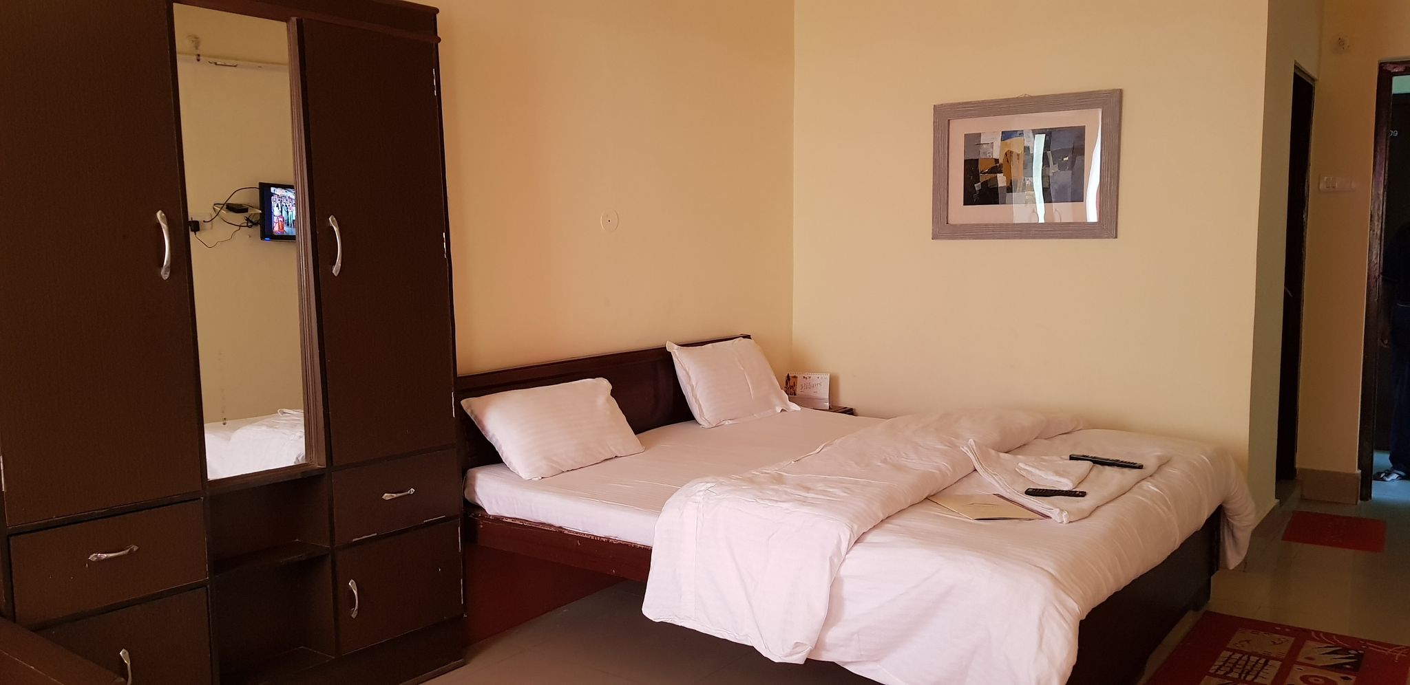 The Garhwali Inn Deluxe Double Room with Balcony