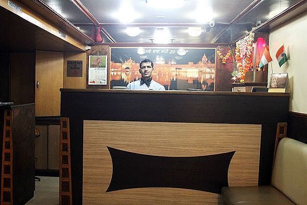undefined Diamond Hotel 3