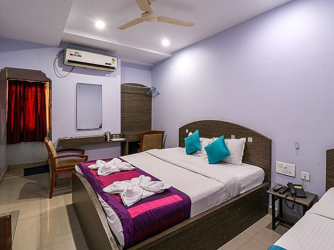 S.Y.N.Residency Double Non Ac Room 7