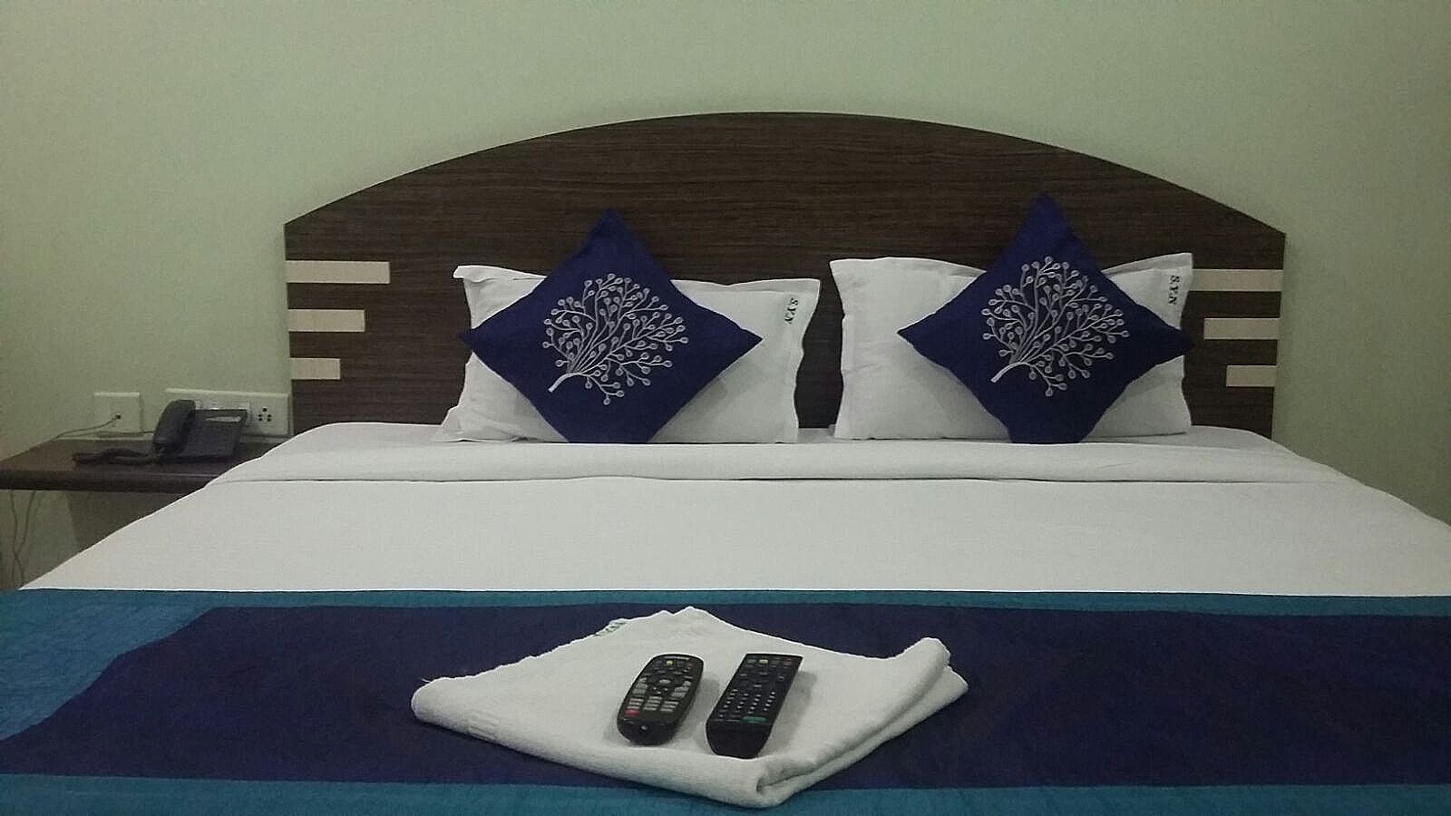 S.Y.N.Residency Double Non Ac Room