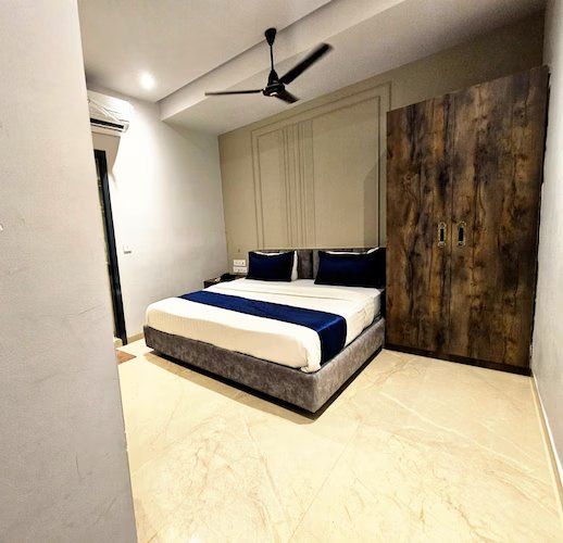 Hotel Gyan Standard Room ( Non View) (Single Members not allowed) 4