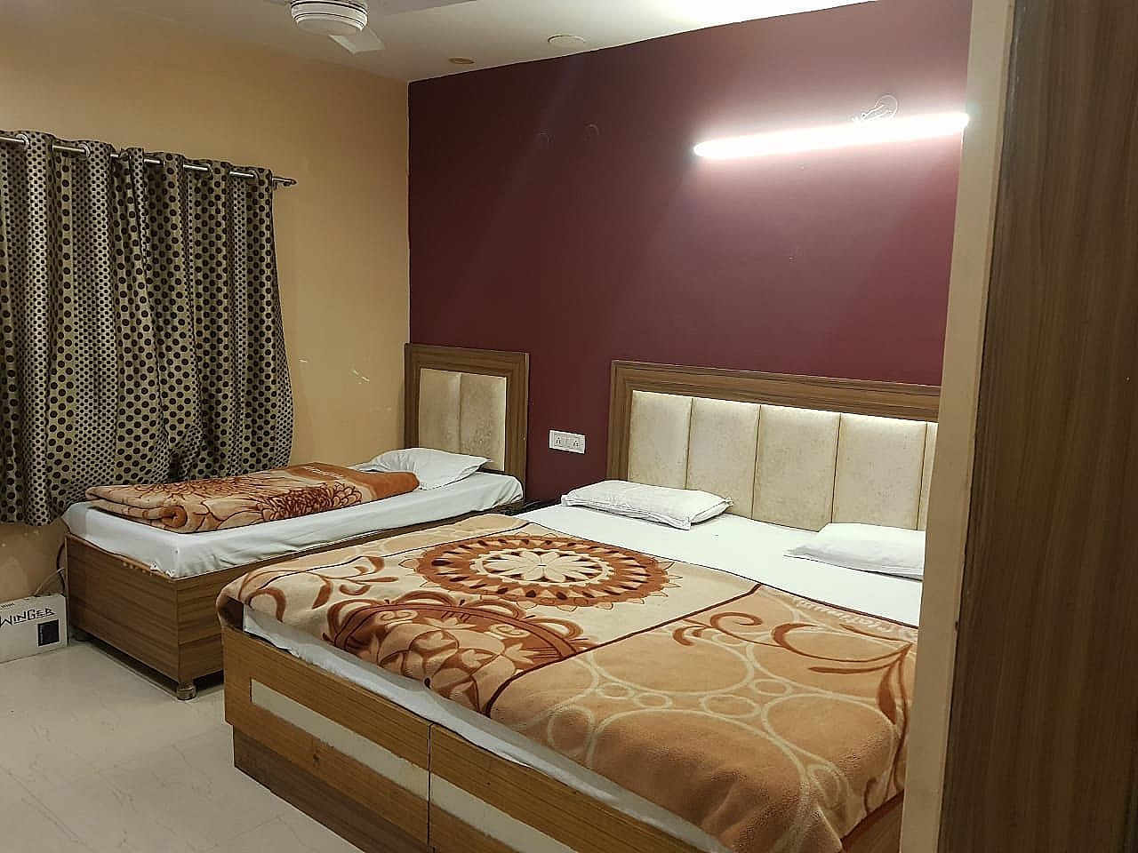 Hotel Kapoor