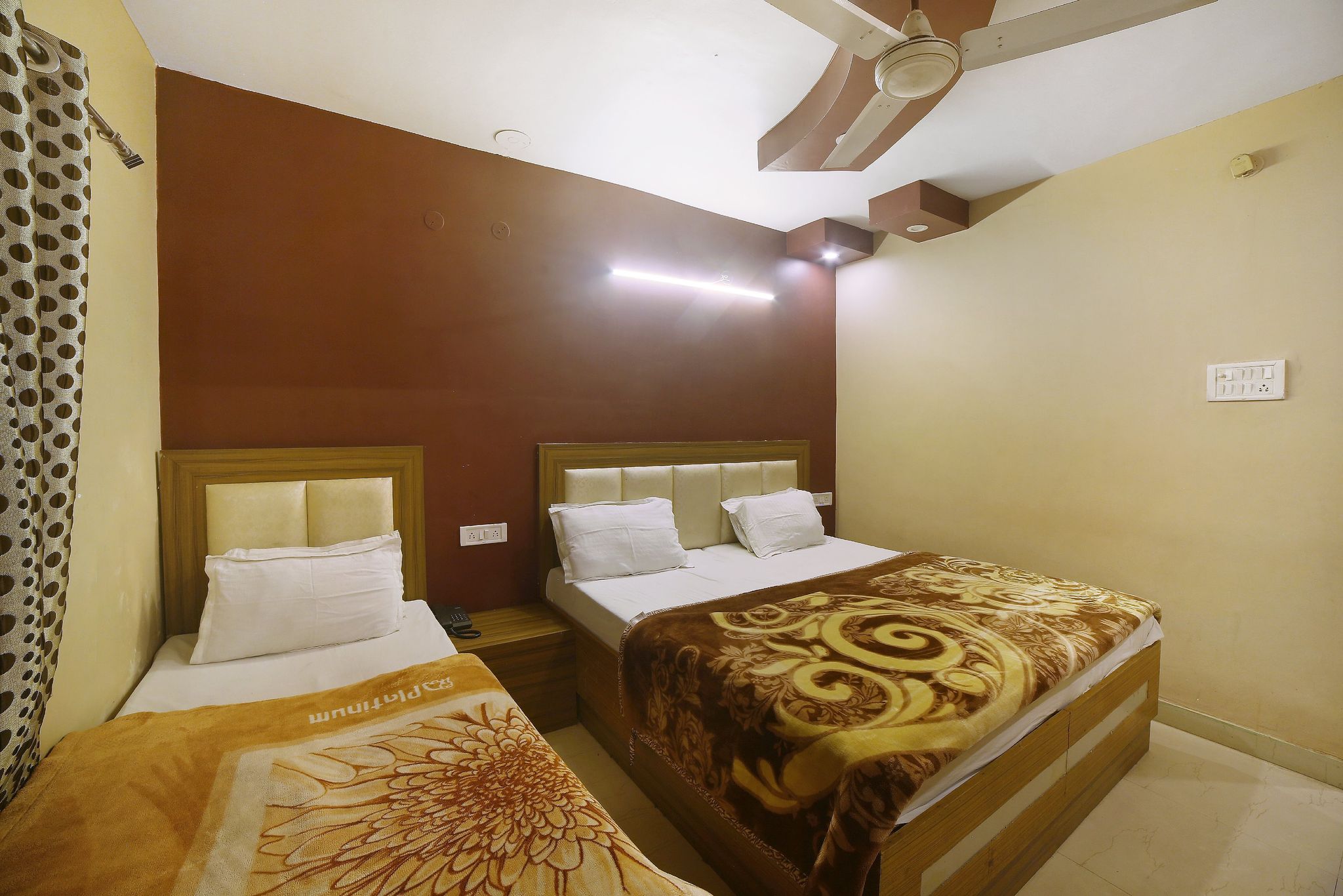 3 Bed Room (Air Conditioner)