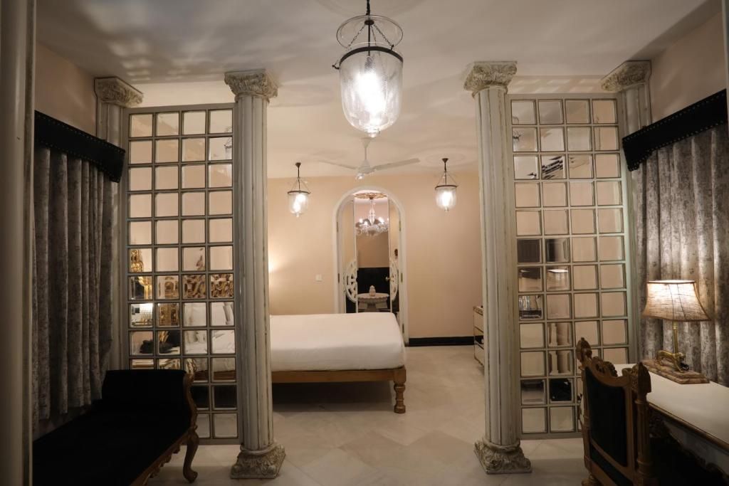 The Royal Retreat Resort & Spa Super Deluxe Room 4