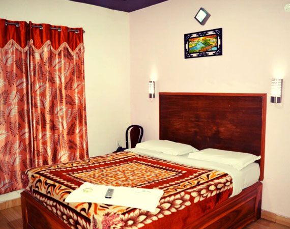 Hotel Green Park Standard Room ( Basement Floor) 6