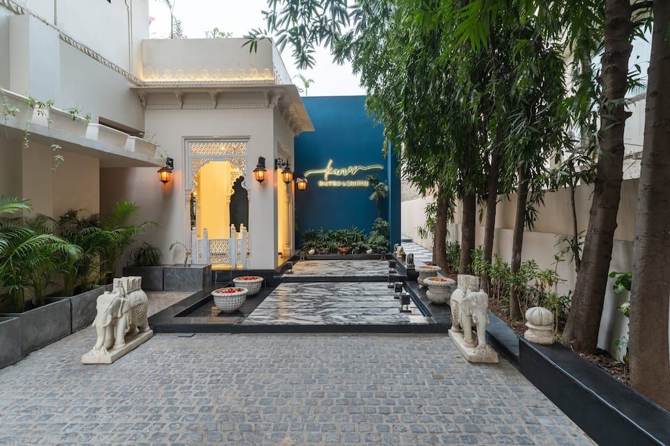 Hotel Exterior