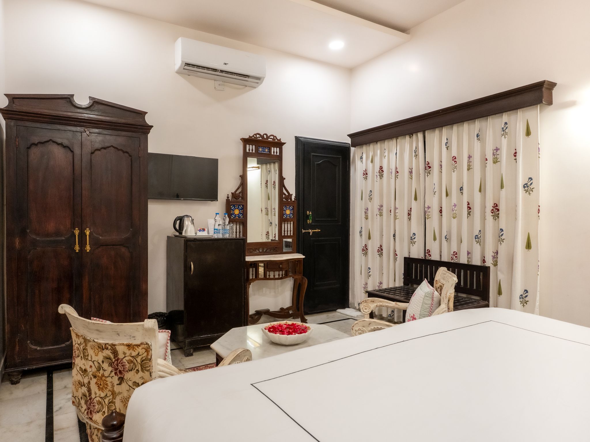 Kaner Bagh A Heritage Boutique Hotel Deluxe Queen Room