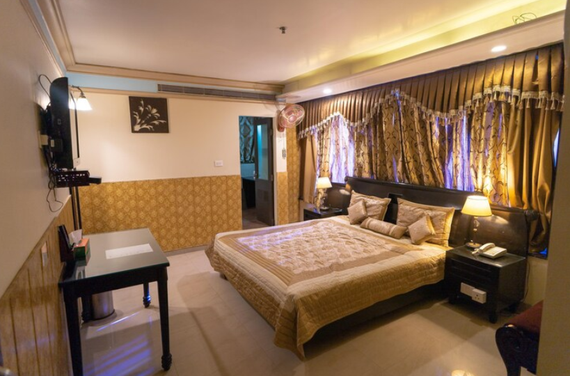 Queen Suite