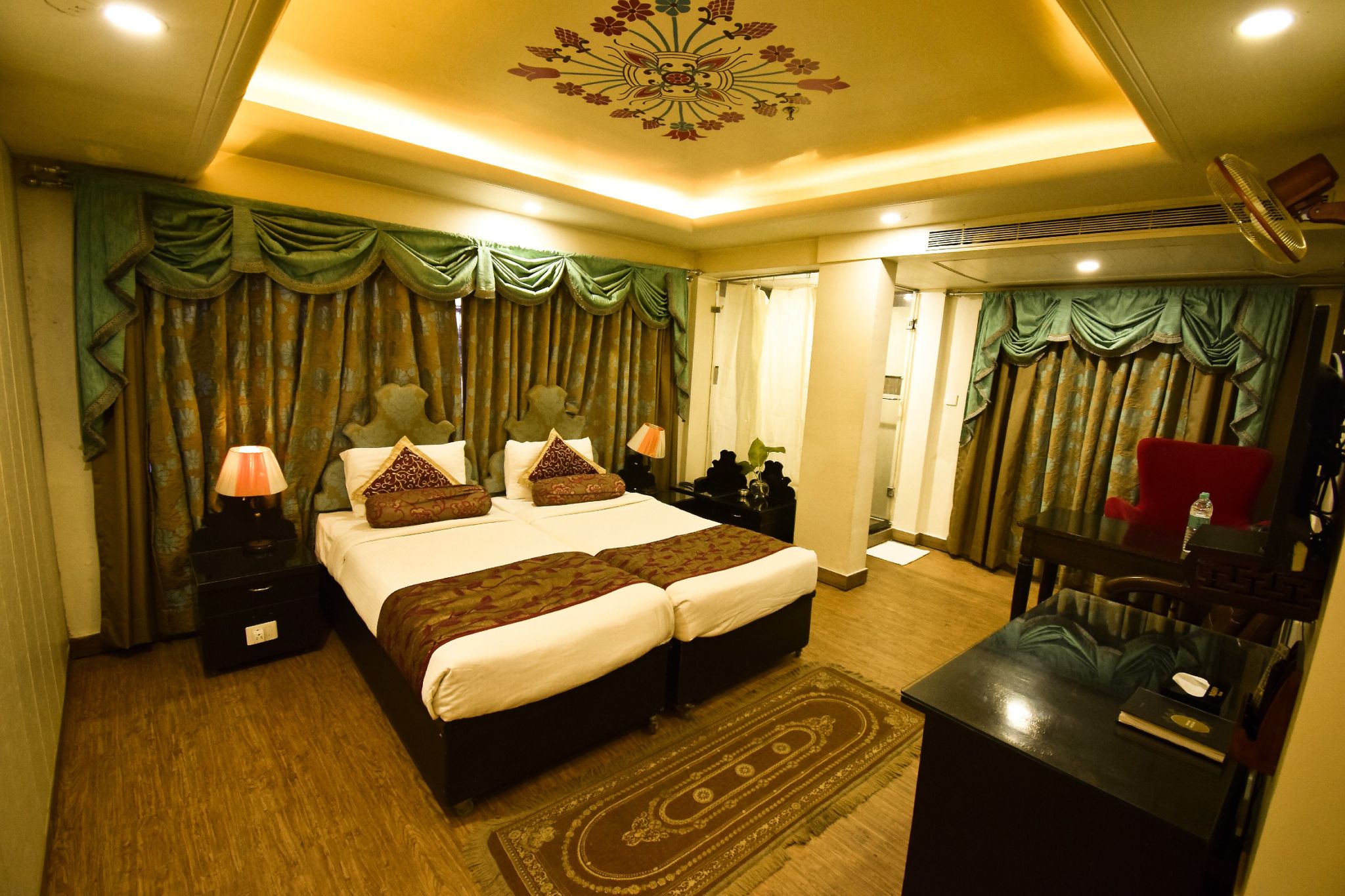 Queen Suite