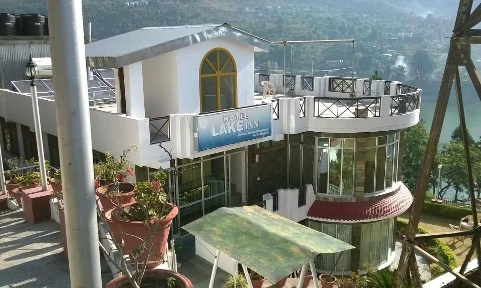 Hotel Lake Inn - A Luxury Lake View Hotel