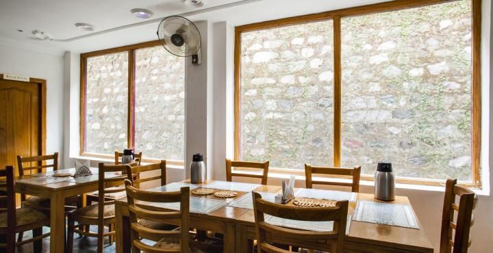 Hotel Lake Inn - A Luxury Lake View Hotel