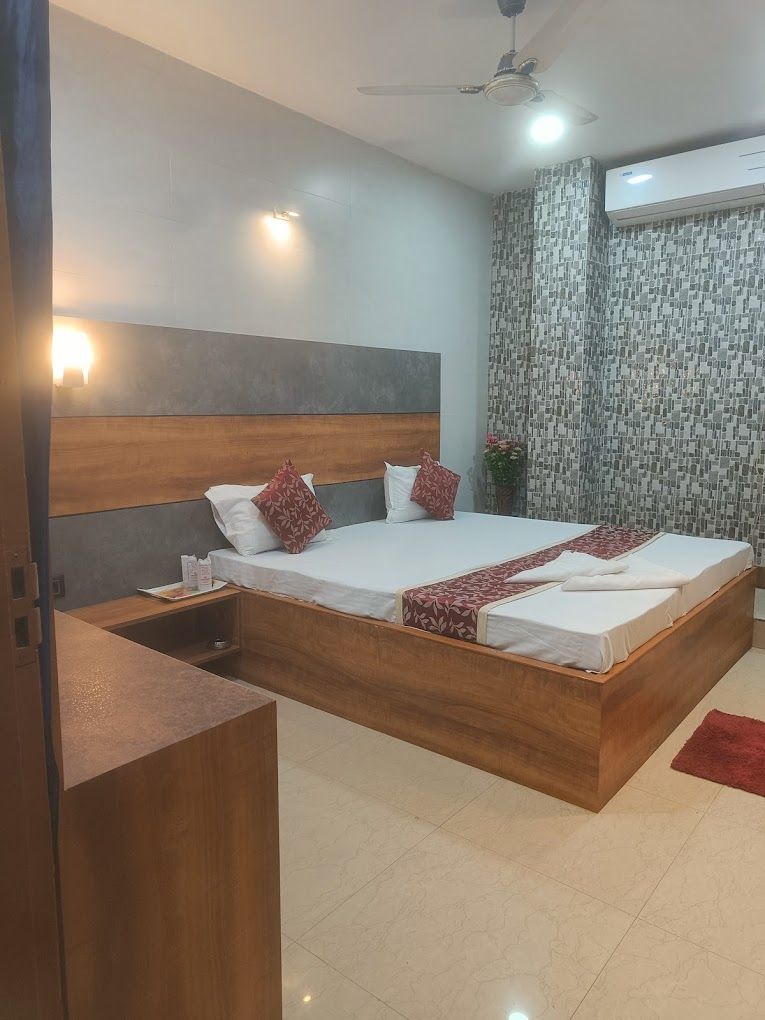 Deluxe Triple Ac Room
