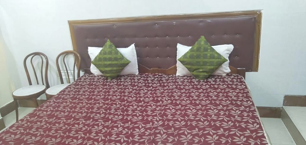 Hotel City Park Double Non AC Room 3