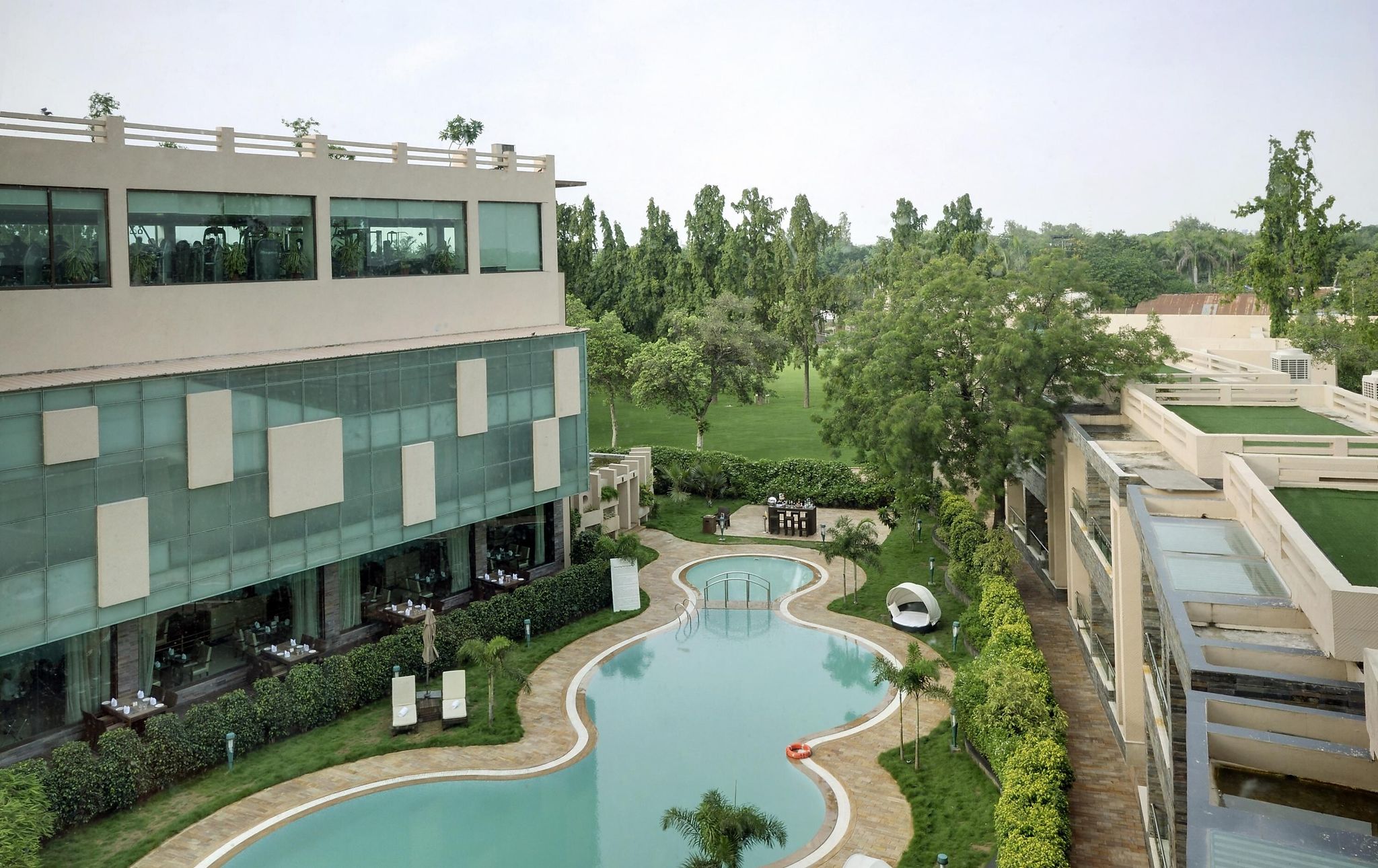 undefined Boulevard 9 Luxury Resort & Spa 2