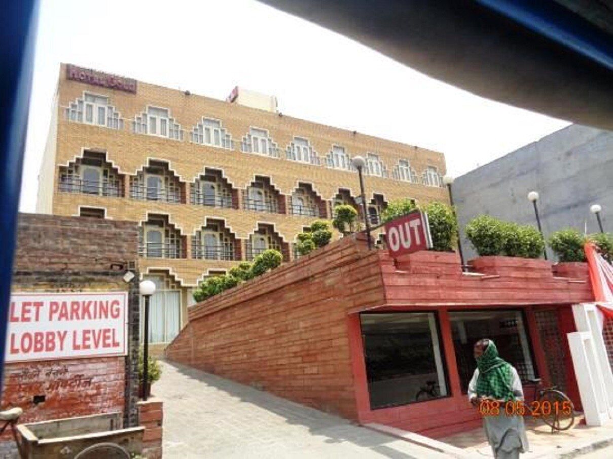 undefined Hotel Gold