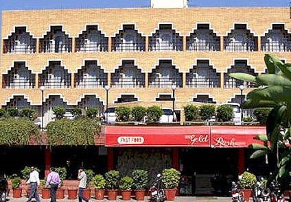 undefined Hotel Gold 7