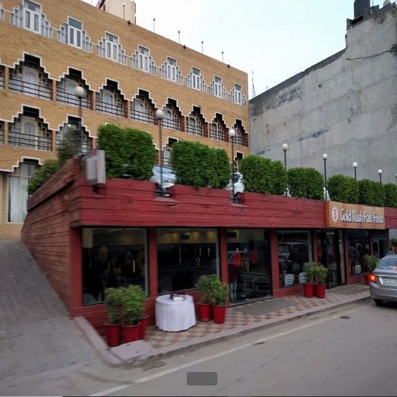 undefined Hotel Gold 8