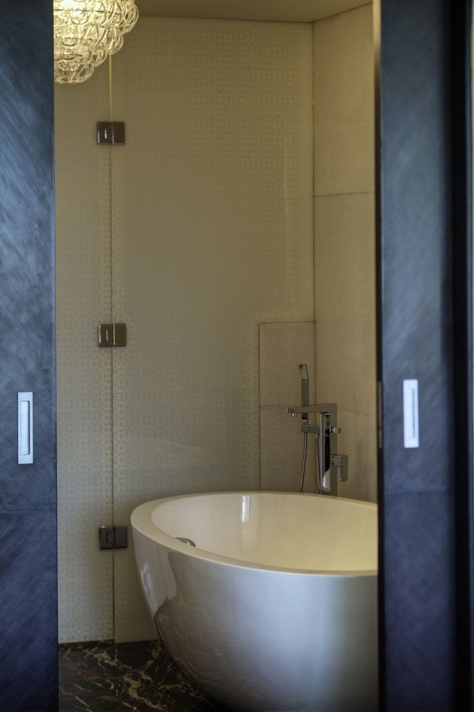 Park Hyatt Hyderabad Room, 2 Twin Beds 8