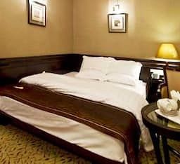 Premium Deluxe Single Room