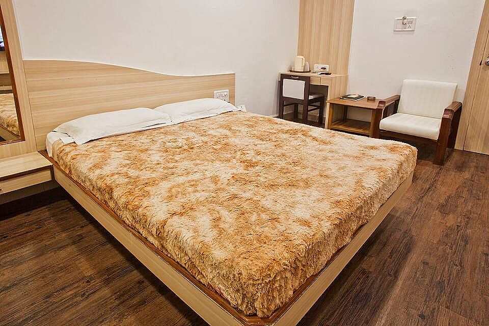 Hotel Kanchan Tilak Deluxe 2