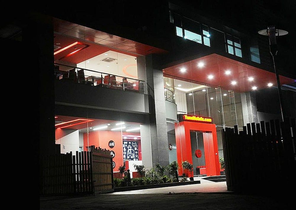 Front of property - evening/night
