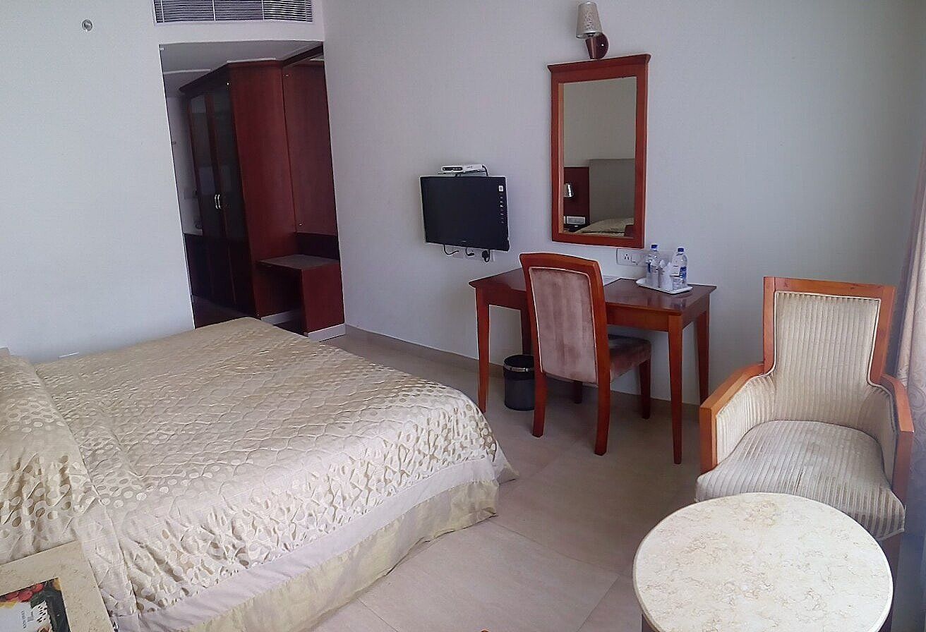 Cochin Palace Deluxe Double 4