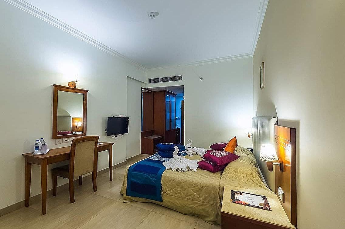 Cochin Palace Deluxe Double 2