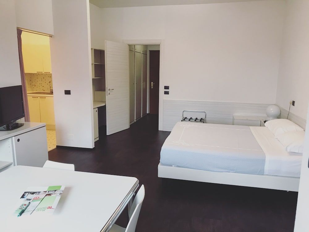 Residence Hotel Torino Uno Double Room 3