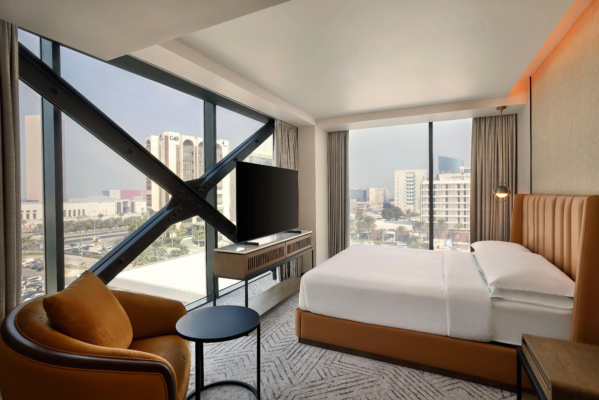 Club Lounge Access, Junior Suite, 1 King, City View