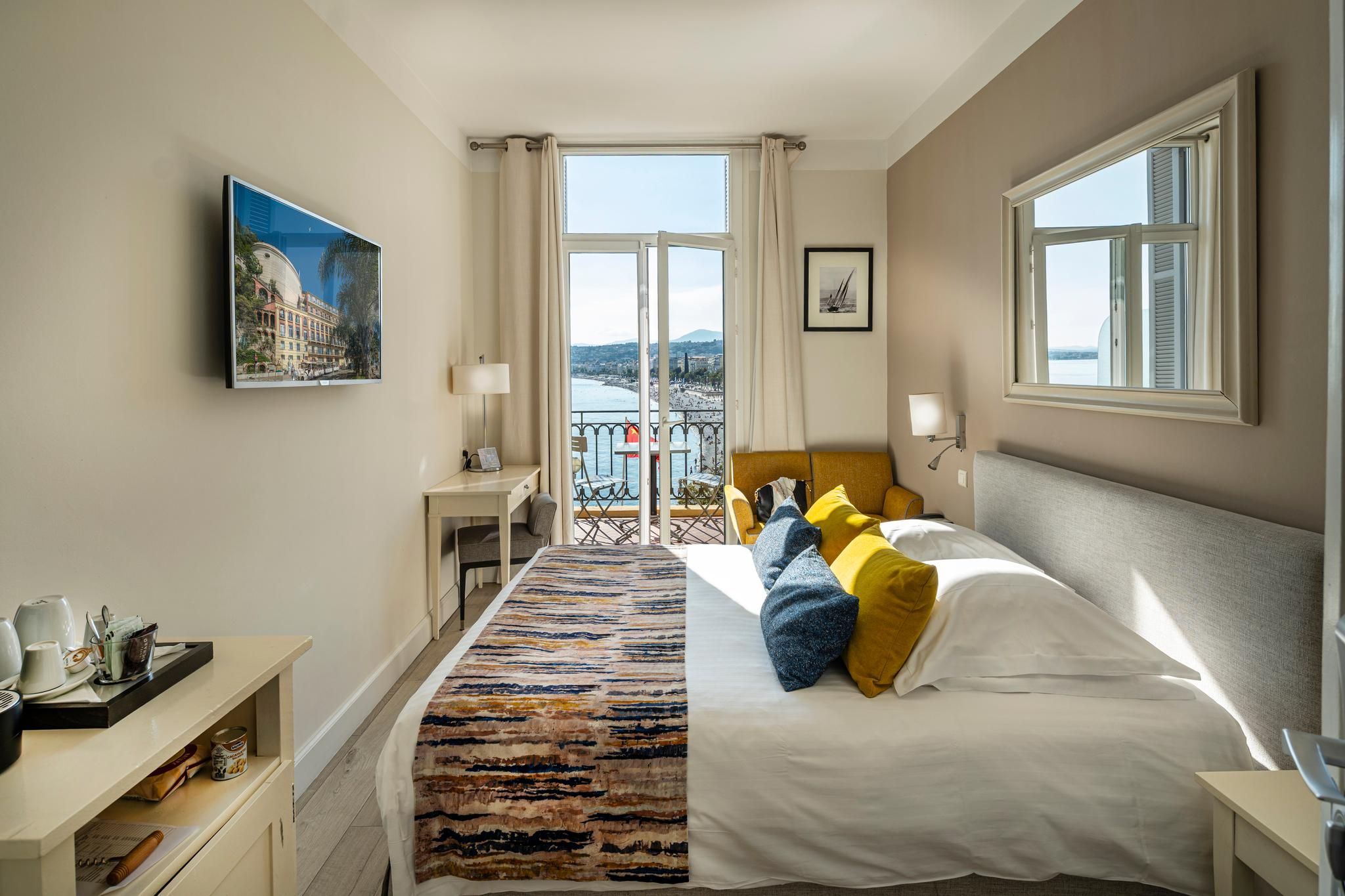 Hotel Suisse Superior Double Room - Sea View