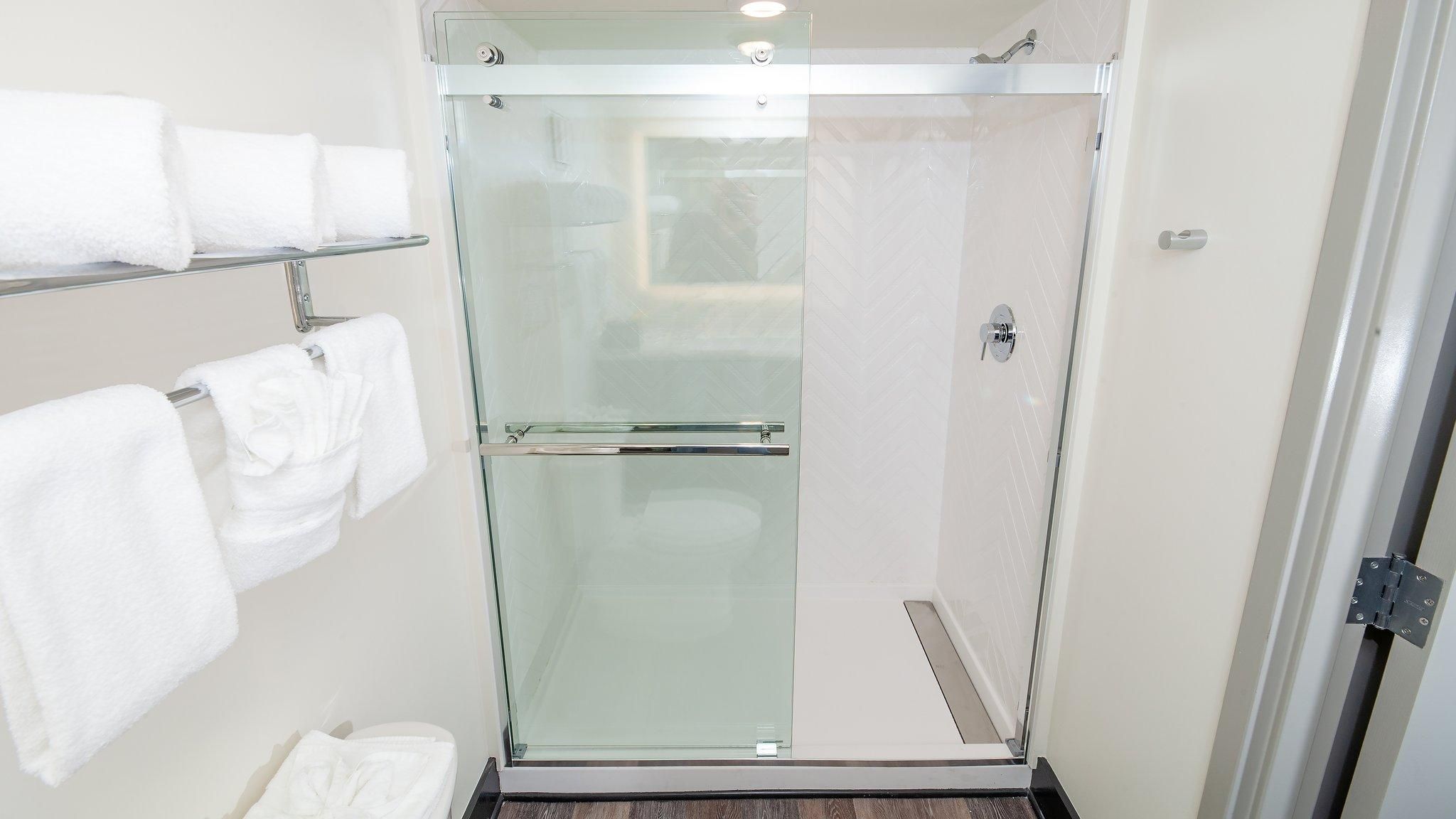 2 Queen Standard Accessible Roll Shower Low Floor