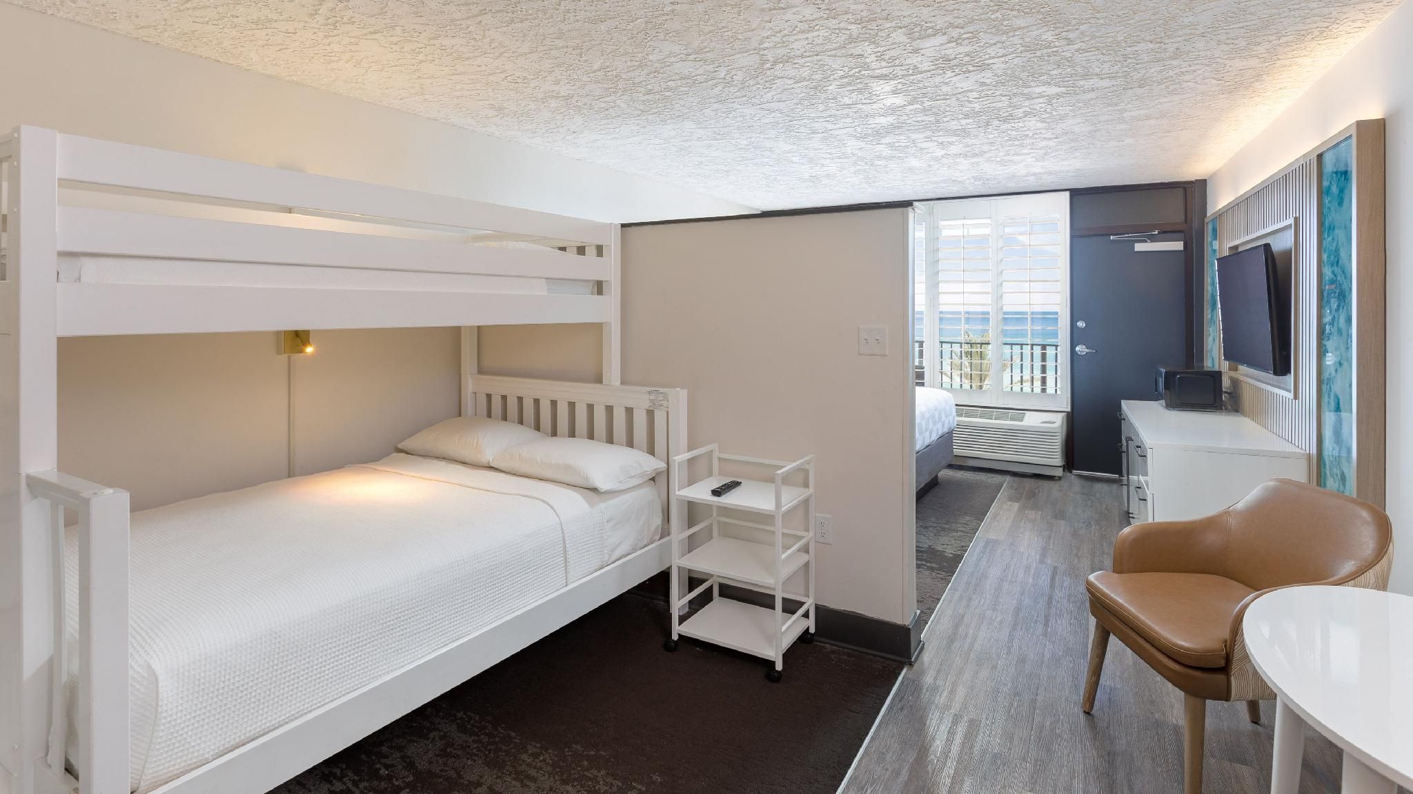 1 King 1 Bunk Bed Standard Oceanfront