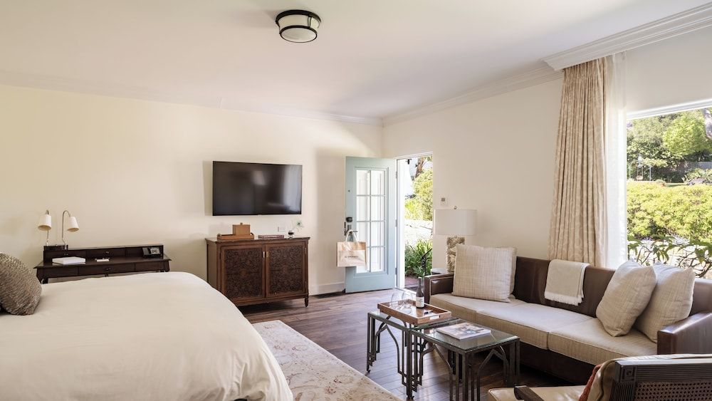 El Encanto Santa Barbara Superior Room, 1 King Bed 5