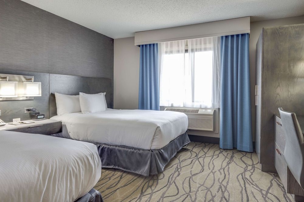 Room, 2 Double Beds, Accessible, Non Smoking (w/ roll-in shower)