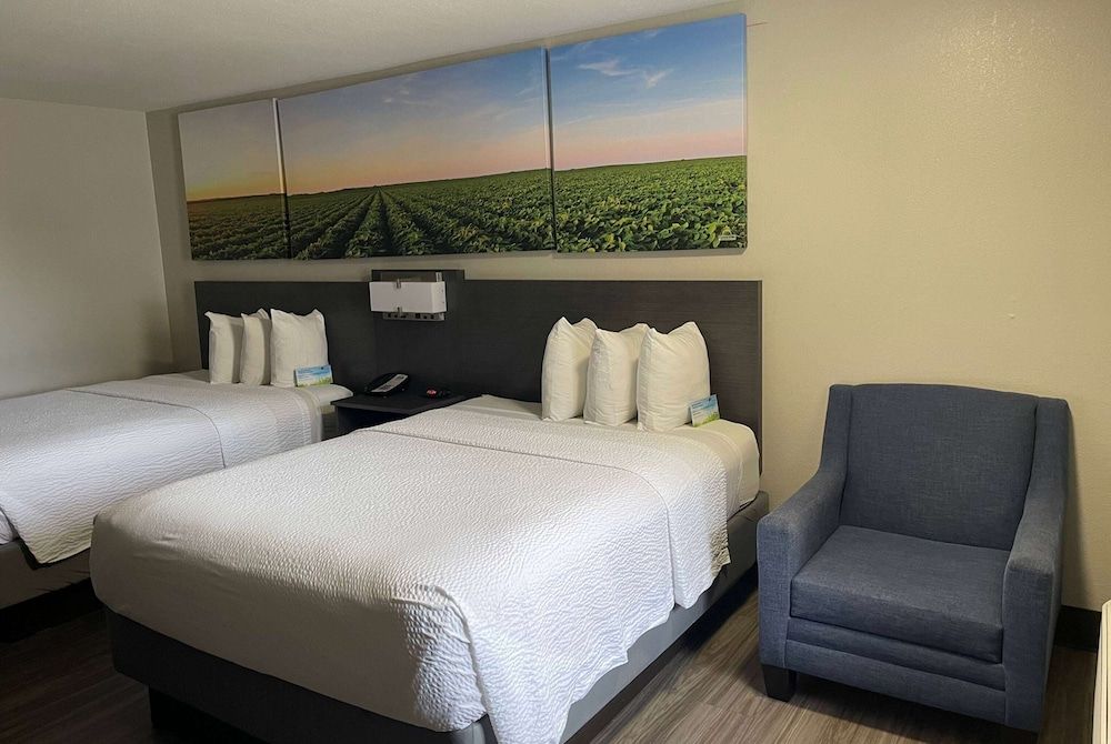 Standard Room, 2 Queen Beds, Non Smoking