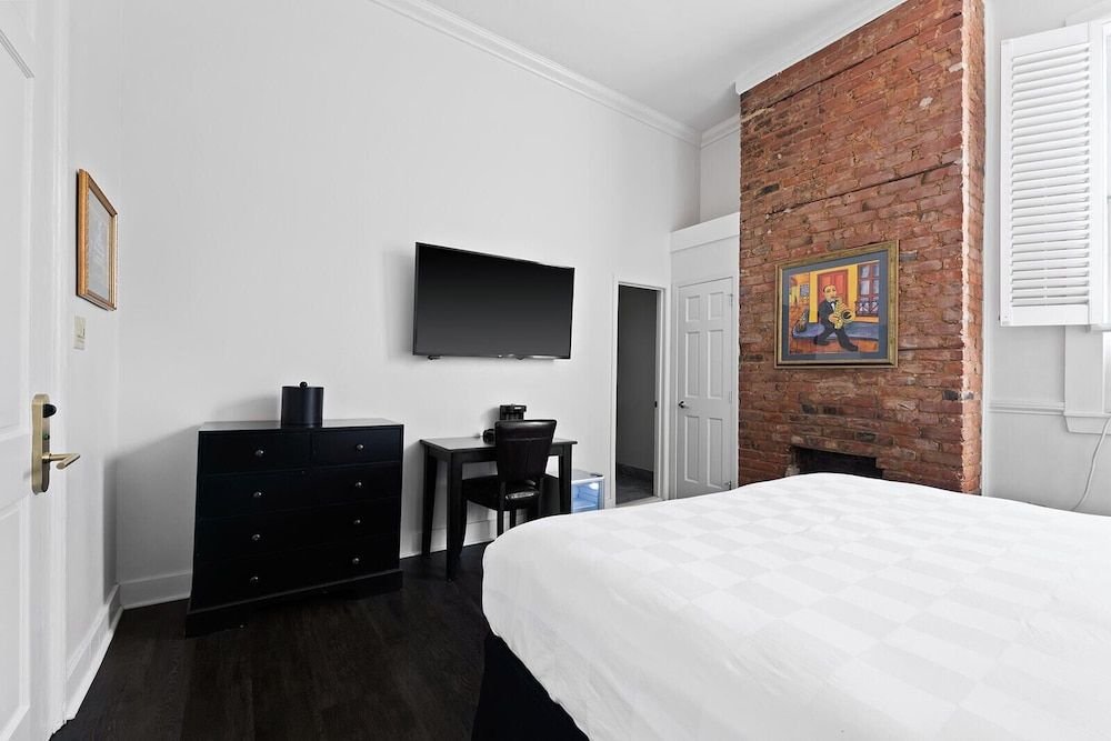 Deluxe Room, 1 King Bed
