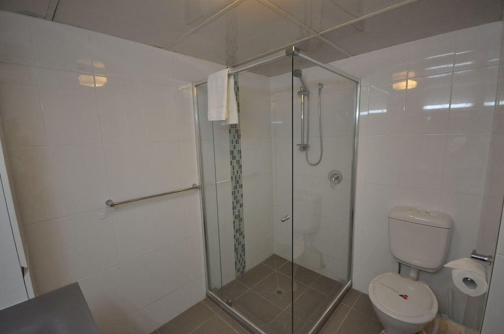 Moorings On Cavill One Bedroom - Budget 5