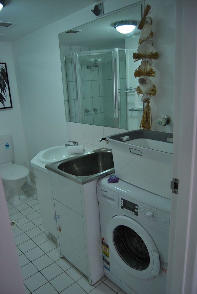 undefined Budds Beach Apartments 5