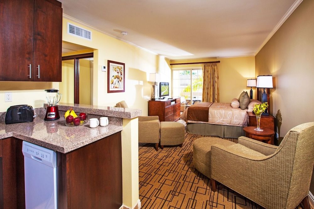 Winners Circle Resort