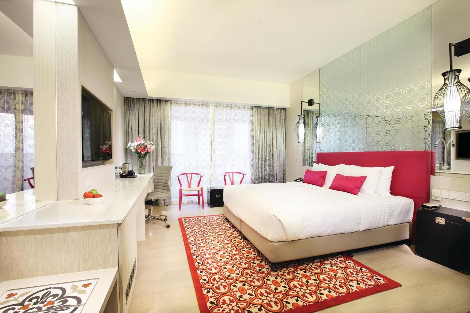 Discovery Package - Superior Room