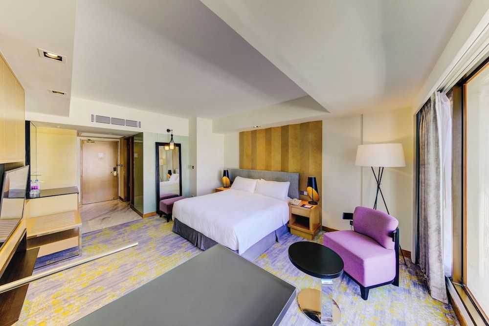Premium Twin Room