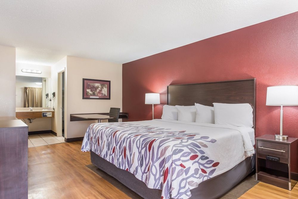 Superior Room, 1 Queen Bed (Smoke Free)