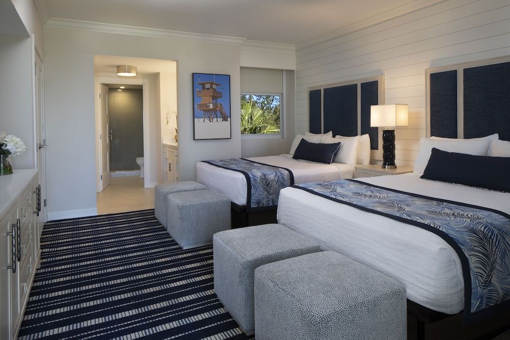 Deluxe Suite, 2 Bedrooms, Accessible, Golf View