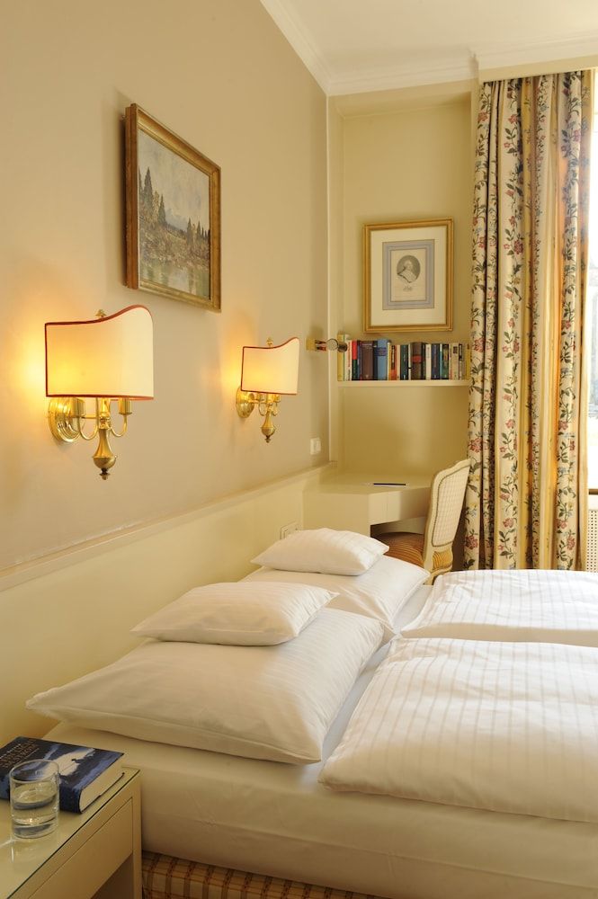 Hotel Splendid-Dollmann Standard Room, Garden View