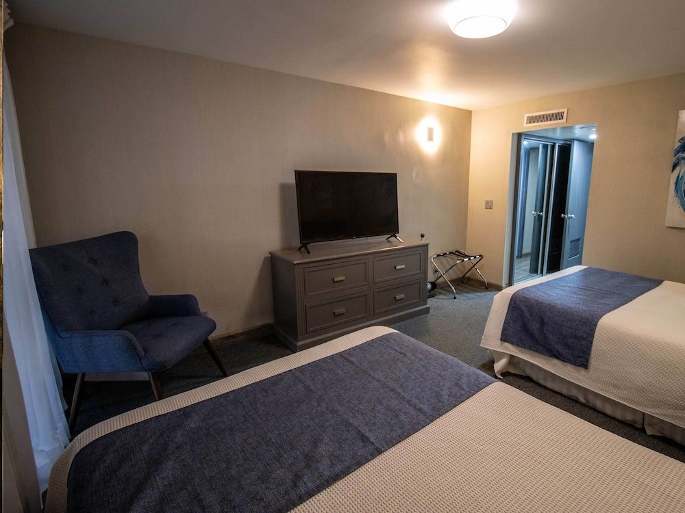 Hotel Araiza Mexicali Deluxe Suite, 2 Double Beds