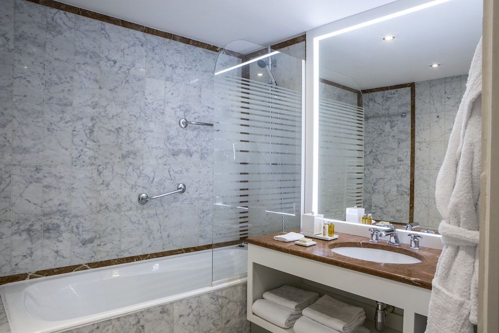 undefined Royal Garden Champs-Elysées 6