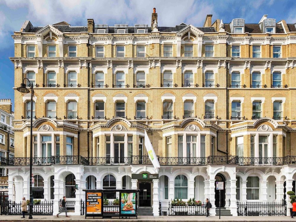 undefined ibis Styles London Gloucester Road 2