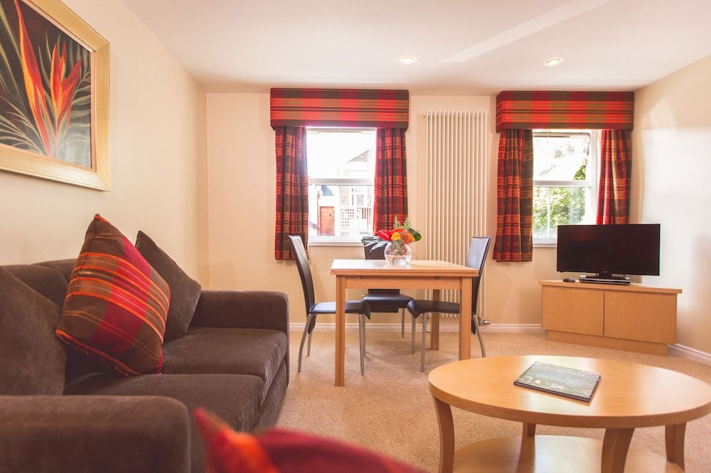 undefined The Malone Hotel 3