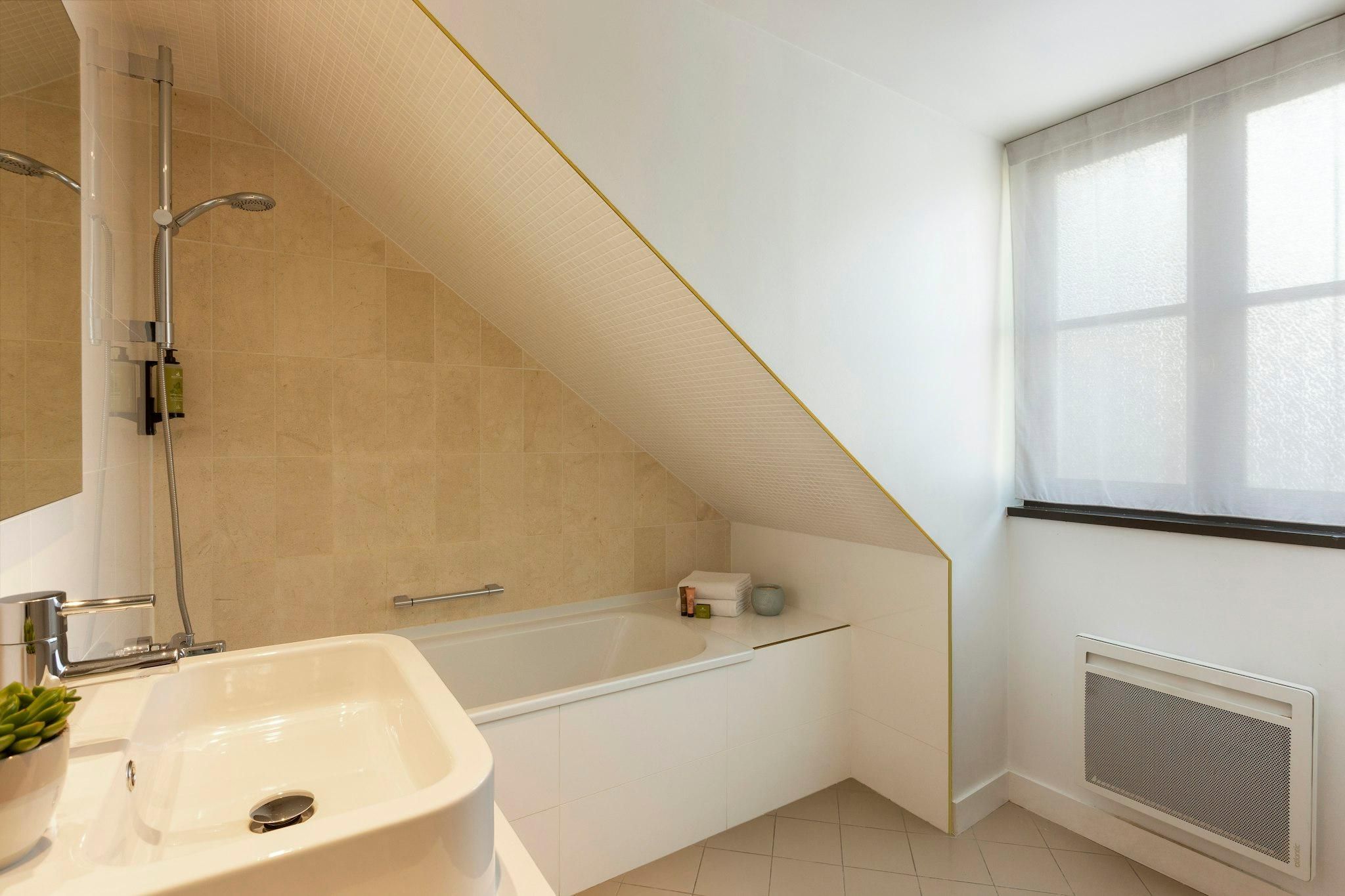 1-Bedroom Apartment Executive